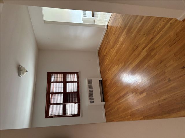 68 Loring Avenue, Yonkers, NY 10704