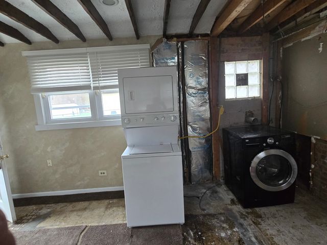 6108 Birmingham Street, Chicago Ridge, IL 60415