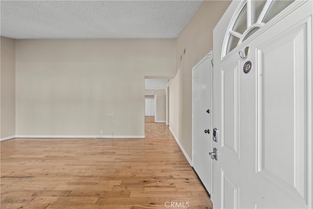 5695 Bloomfield, Simi Valley, CA 93063