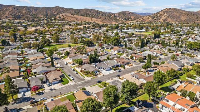 5695 Bloomfield, Simi Valley, CA 93063