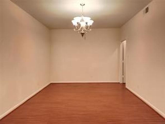 6611 W Sam Houston Parkway S 1A, Houston, TX 77072