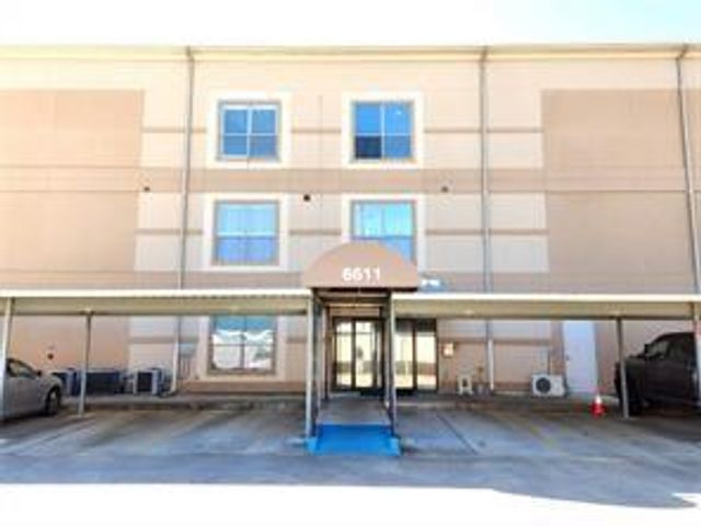 6611 W Sam Houston Parkway S 1A, Houston, TX 77072