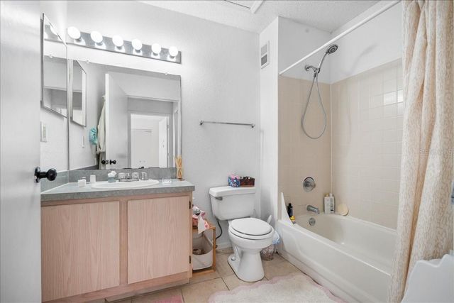 3705 SW 27TH STREET 627, Gainesville, FL 32608