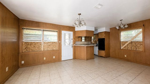 315 Deepgrove Drive, Houston, TX 77037