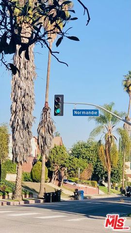 1833 N NORMANDIE Avenue 307, Los Angeles, CA 90027