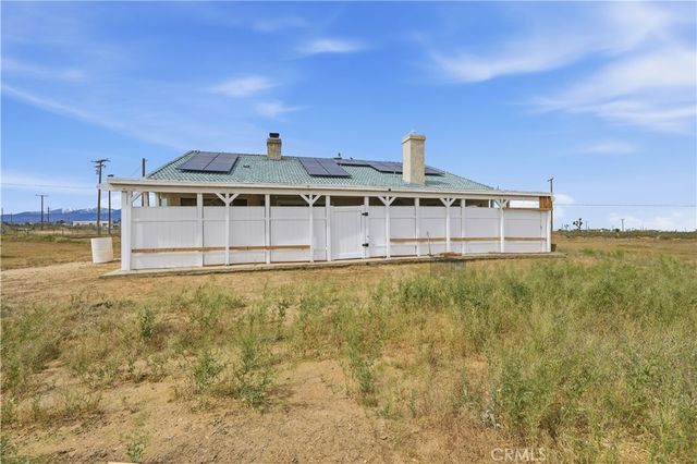12035 Barbet, Phelan, CA 92371