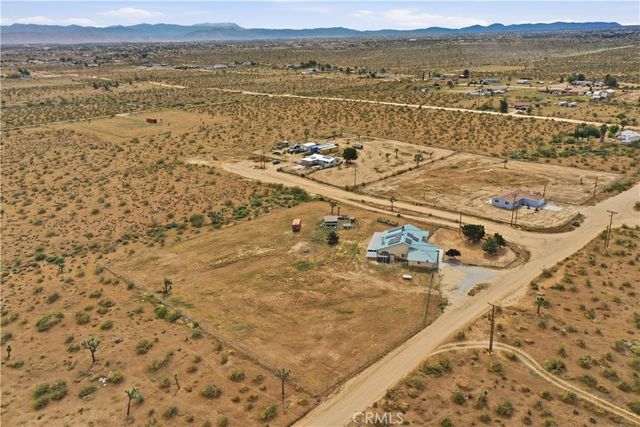 12035 Barbet, Phelan, CA 92371