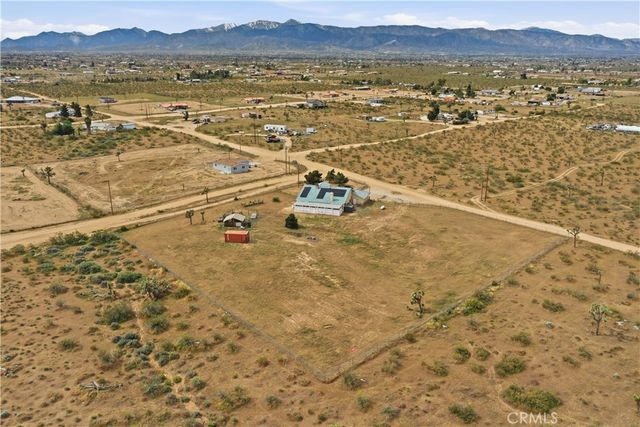 12035 Barbet, Phelan, CA 92371