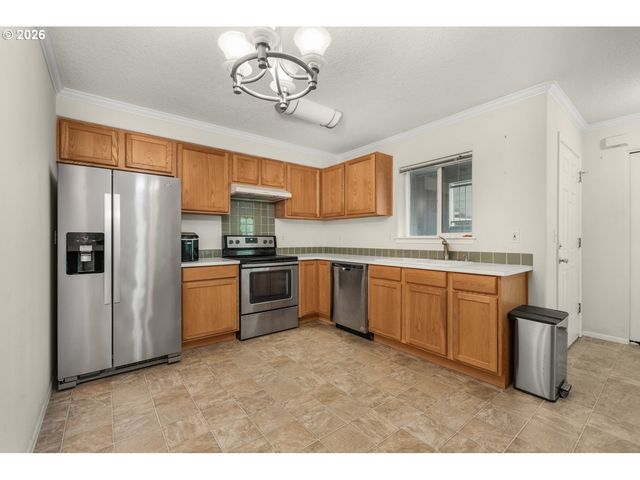 11629 Se FULLER Rd, Milwaukie, OR 97222
