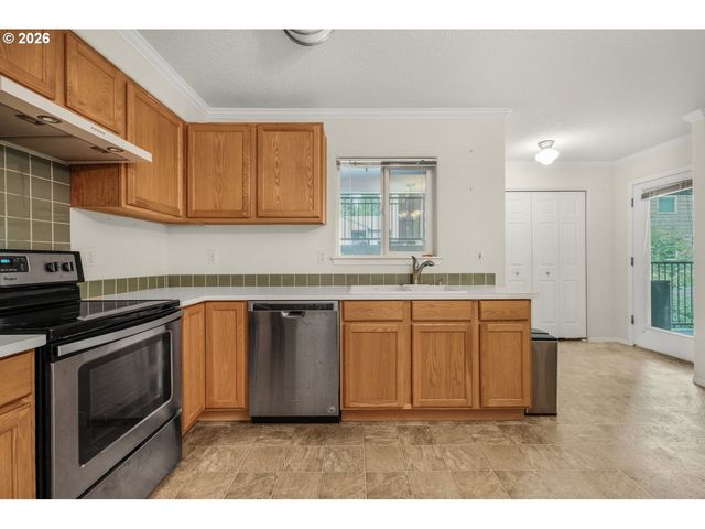 11629 Se FULLER Rd, Milwaukie, OR 97222