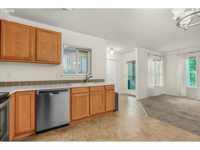 11629 Se FULLER Rd, Milwaukie, OR 97222