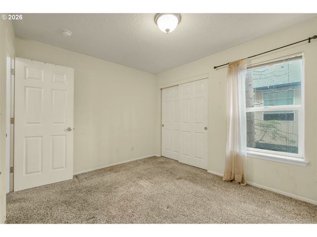 11629 Se FULLER Rd, Milwaukie, OR 97222