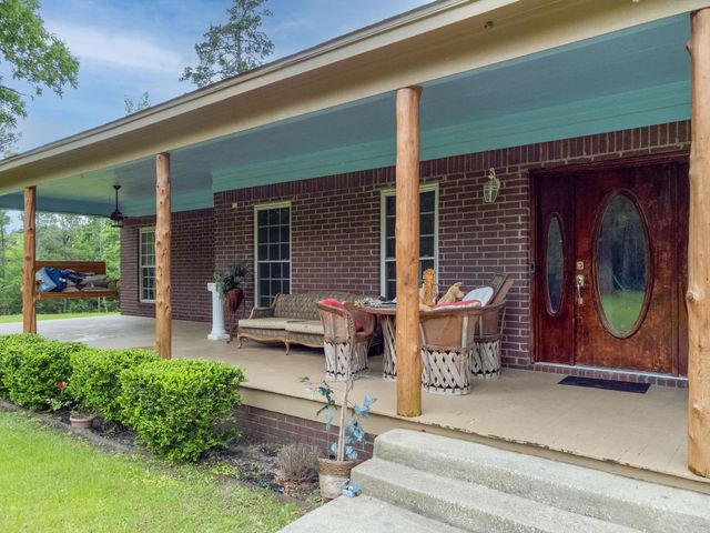 17131 CR Rd. 373, Gladewater, TX 75467
