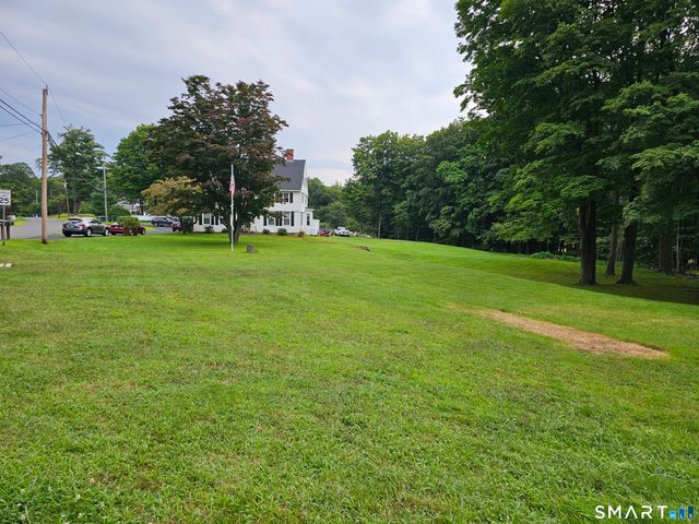 8 Alto Road Flr 2 A, Burlington, CT 06013