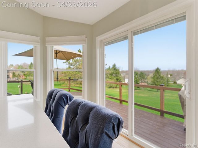 6163 Rosewood Parkway, White Lake Charter Township, MI 48383