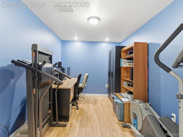 6163 Rosewood Parkway, White Lake Charter Township, MI 48383