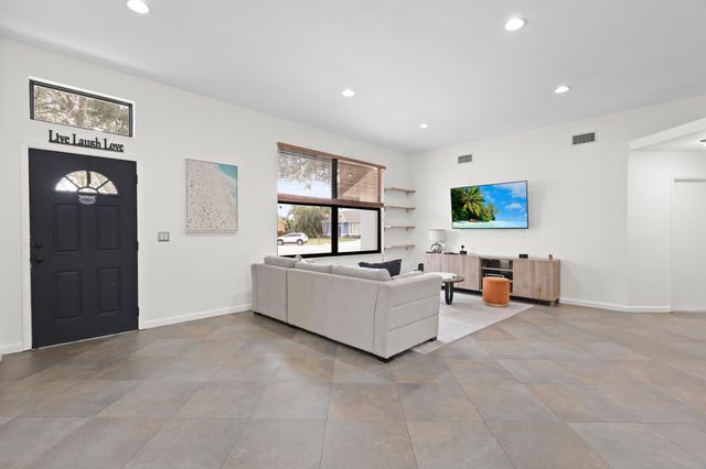 3653 Cypress Wood Court, Lake Worth, FL 33467