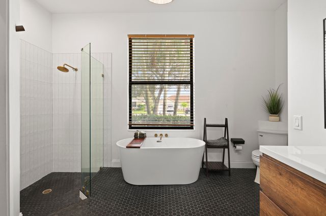 3653 Cypress Wood Court, Lake Worth, FL 33467