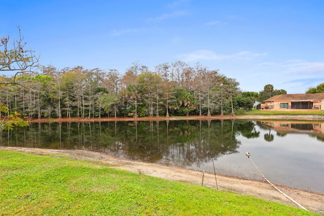 3653 Cypress Wood Court, Lake Worth, FL 33467