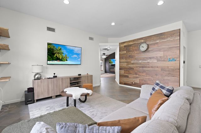 3653 Cypress Wood Court, Lake Worth, FL 33467