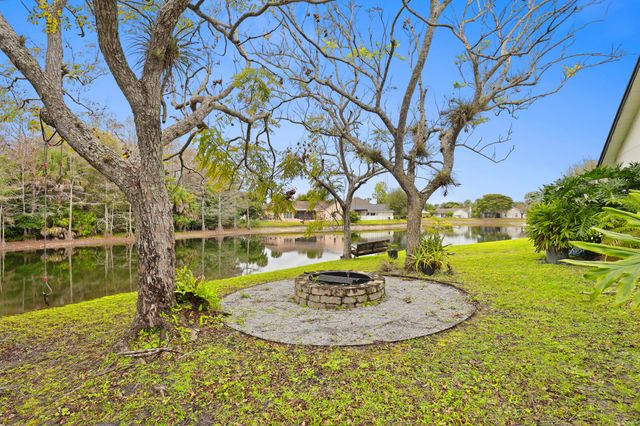 3653 Cypress Wood Court, Lake Worth, FL 33467