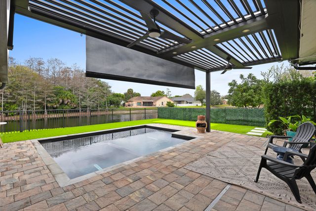 3653 Cypress Wood Court, Lake Worth, FL 33467