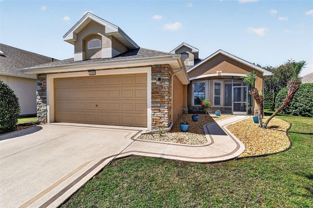 2359 WAKEFIELD WAY, Mount Dora, FL 32757