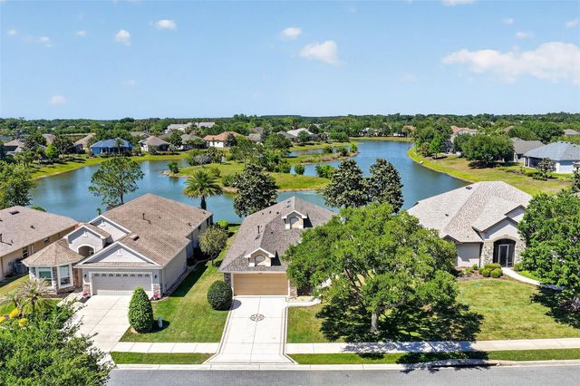 2359 WAKEFIELD WAY, Mount Dora, FL 32757