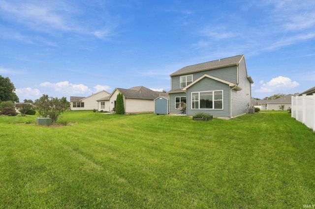 3765 Woodcliffe Drive, New Haven, IN 46774