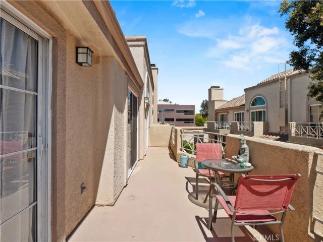 23735 Del Monte 170, Valencia, CA 91355