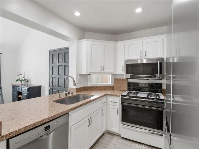 23735 Del Monte 170, Valencia, CA 91355