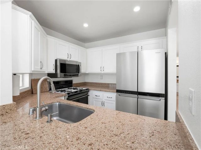 23735 Del Monte 170, Valencia, CA 91355