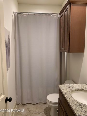 115 Sugar Ridge Lane, Youngsville, LA 70592