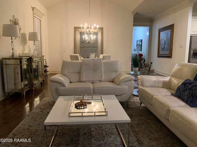 115 Sugar Ridge Lane, Youngsville, LA 70592