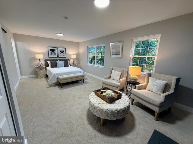 9983 HEMLOCK WOODS LN, Burke, VA 22015