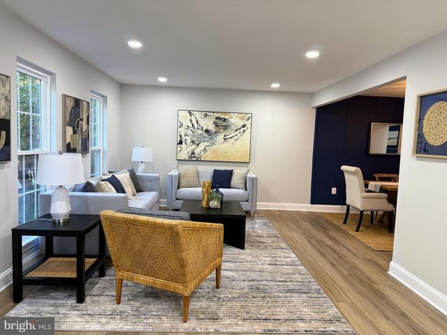 9983 HEMLOCK WOODS LN, Burke, VA 22015