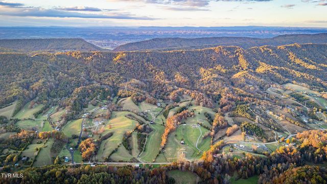 7045 Lone Star Road, Kingsport, TN 37660