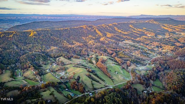 7045 Lone Star Road, Kingsport, TN 37660
