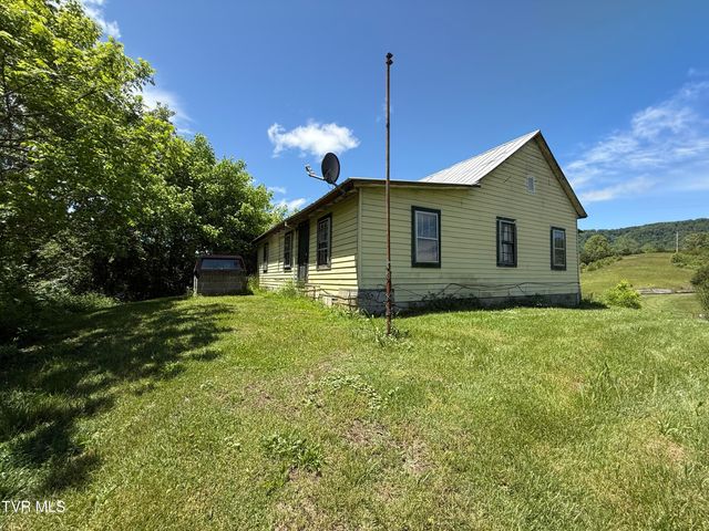 7045 Lone Star Road, Kingsport, TN 37660