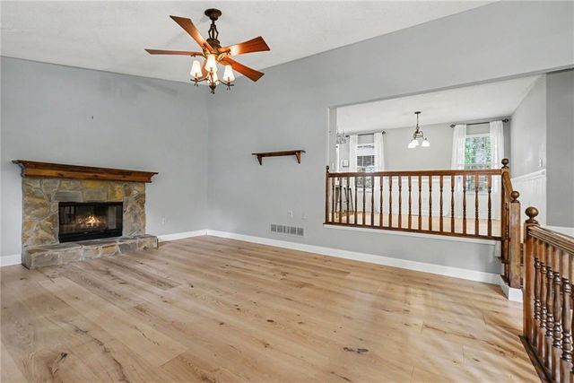 202 Johnstons Drive, Dallas, GA 30157