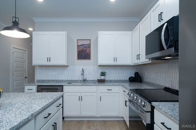 22140 Cove Lane, Woodstock, AL 35111