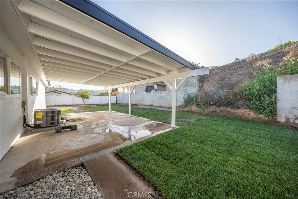 Image 13 of property listing at 1061 La Casa, La Habra, CA 90631