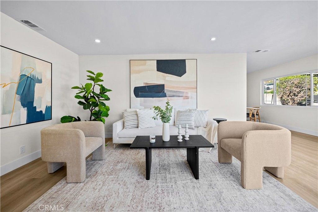 Image 3 of property listing at 1061 La Casa, La Habra, CA 90631