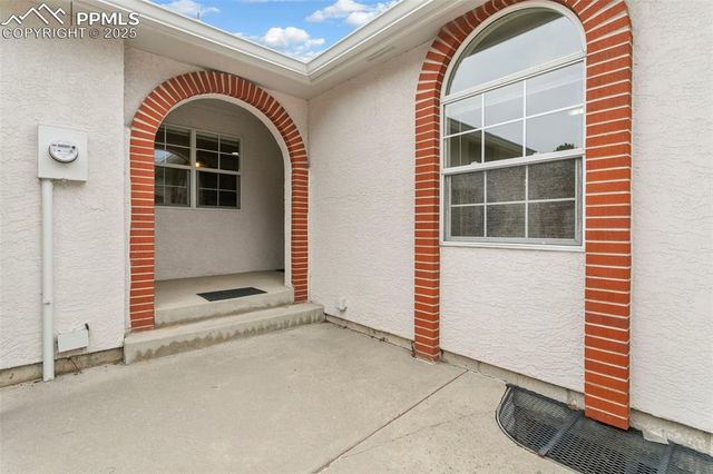 3326 Soaring Bird Circle, Colorado Springs, CO 80920