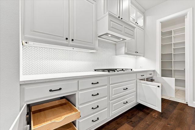 117 Tequesta Trail, Highland Village, TX 75077