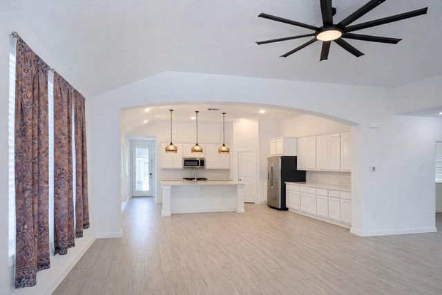 15907 Golden Trails Court, Conroe, TX 77302