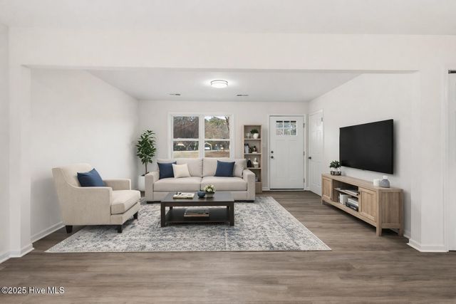 1508 Parks Village Road, Zebulon, NC 27597