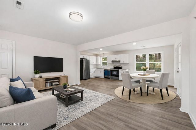 1508 Parks Village Road, Zebulon, NC 27597