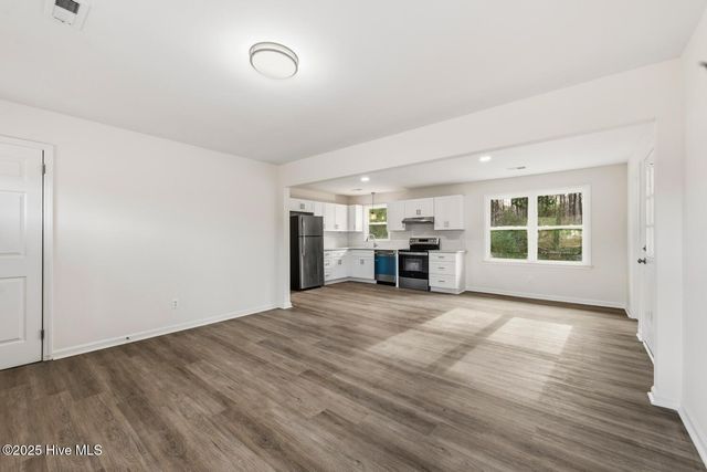 1508 Parks Village Road, Zebulon, NC 27597