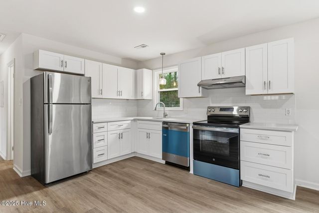 1508 Parks Village Road, Zebulon, NC 27597